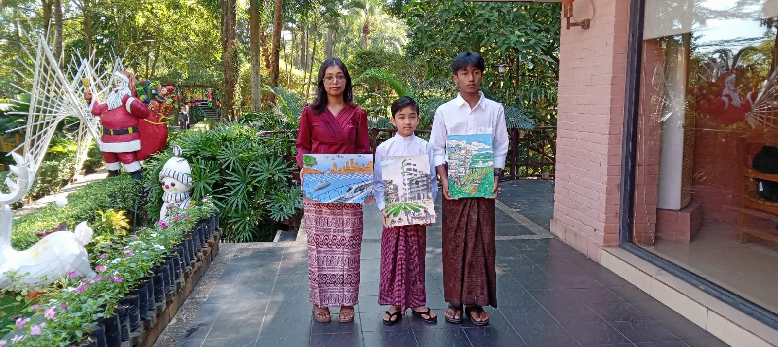 image of ပေကျင်းမြို့ 2024 Colourful World, International Youth Painting Invitation တွင် မြန်မာ-တရုတ်ချစ်ကြည်ရေးအသင်း(ဗဟို)မှ စီစဉ်ပြိုင်ပွဲဝင်စေခဲ့သော မြန်မာကျောင်းသား/ကျောင်းသူများ ဆုများဆွတ်ခူးရရှိ